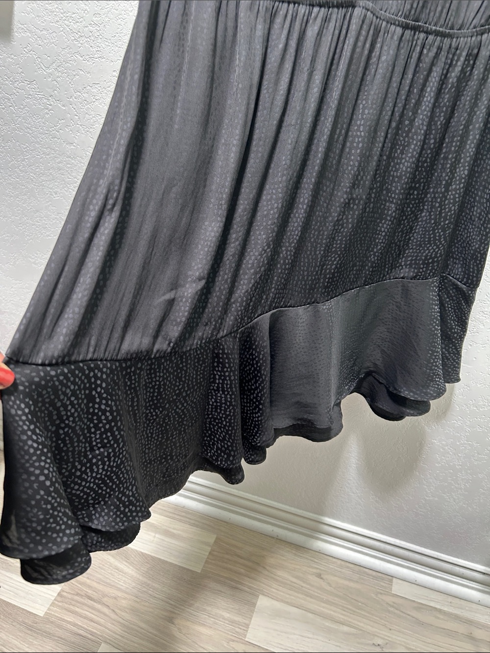 Simply Vera Vera Wang Womens Black Dot V-Neck Short Sleeve Dress No Belt Sz XXL - Picture 8 of 8